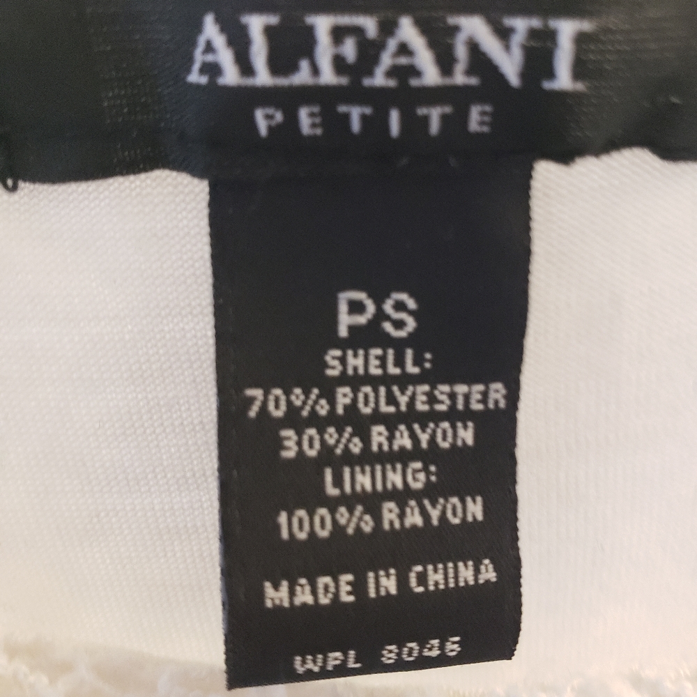 White sleeveless top with tiny sequins PS - Picture 3 of 3